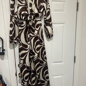 Forever 21 Brown and Cream Swirl Dress